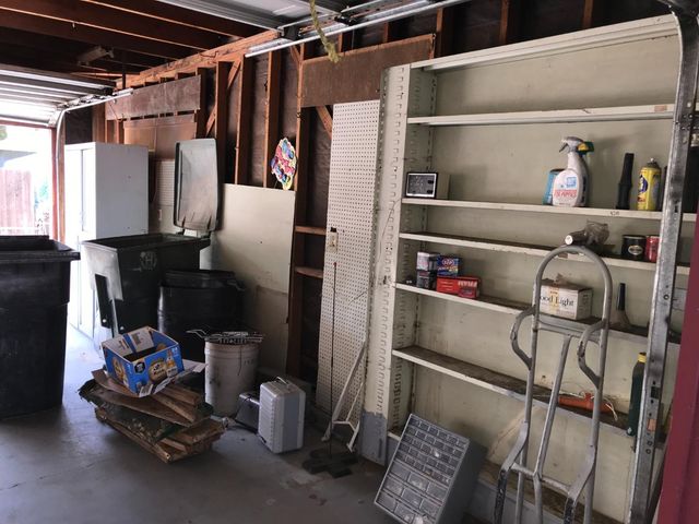 208 Yosemite Avenue, Modesto, CA 95351