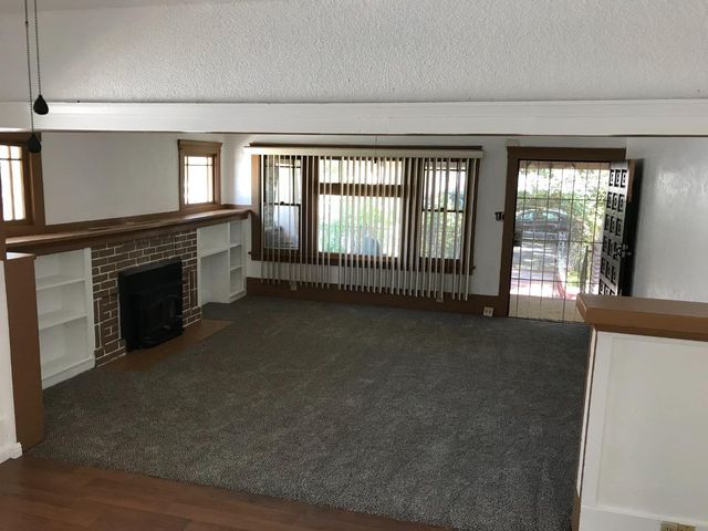 208 Yosemite Avenue, Modesto, CA 95351