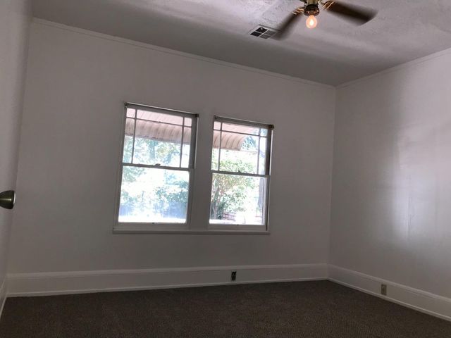 208 Yosemite Avenue, Modesto, CA 95351