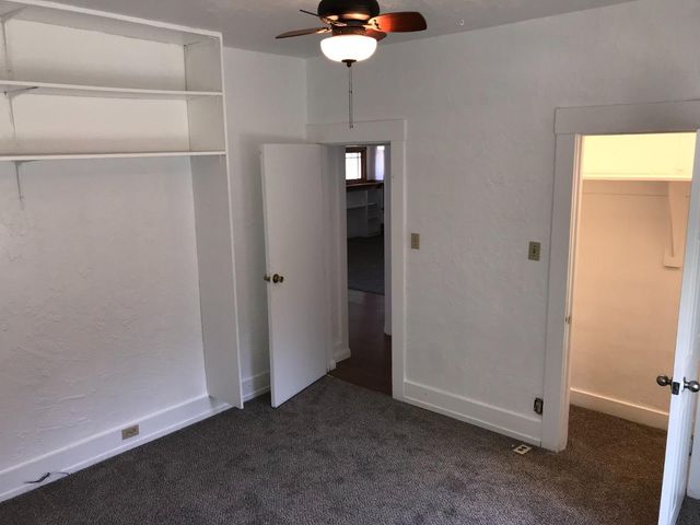 208 Yosemite Avenue, Modesto, CA 95351