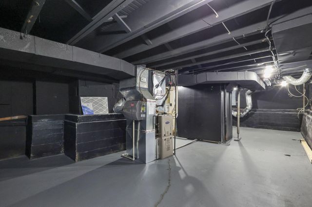 2227 Zollinger Road, Columbus, OH 43221