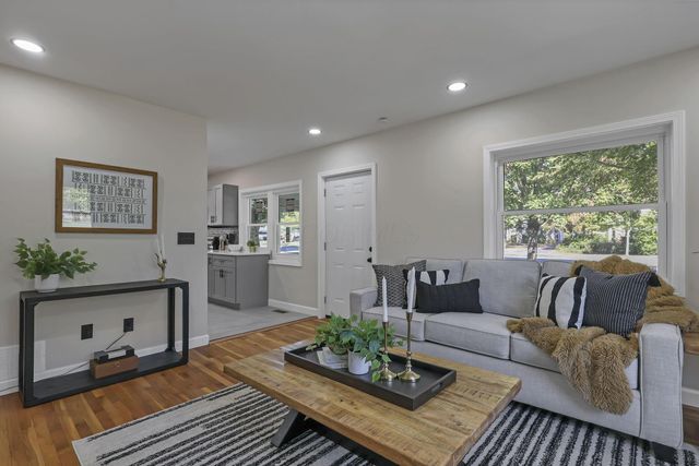 2227 Zollinger Road, Columbus, OH 43221