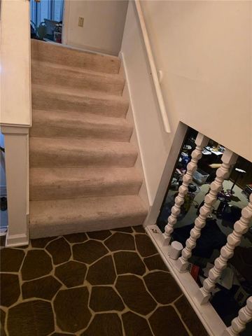 5711 Westgate Street, Shawnee, KS 66216