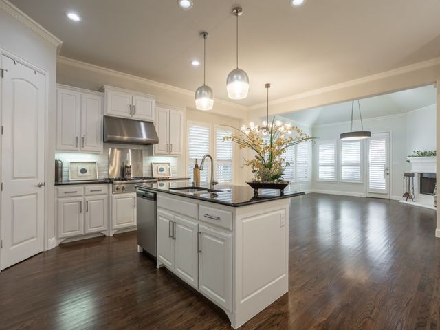 2412 Barclay Court, Plano, TX 75074