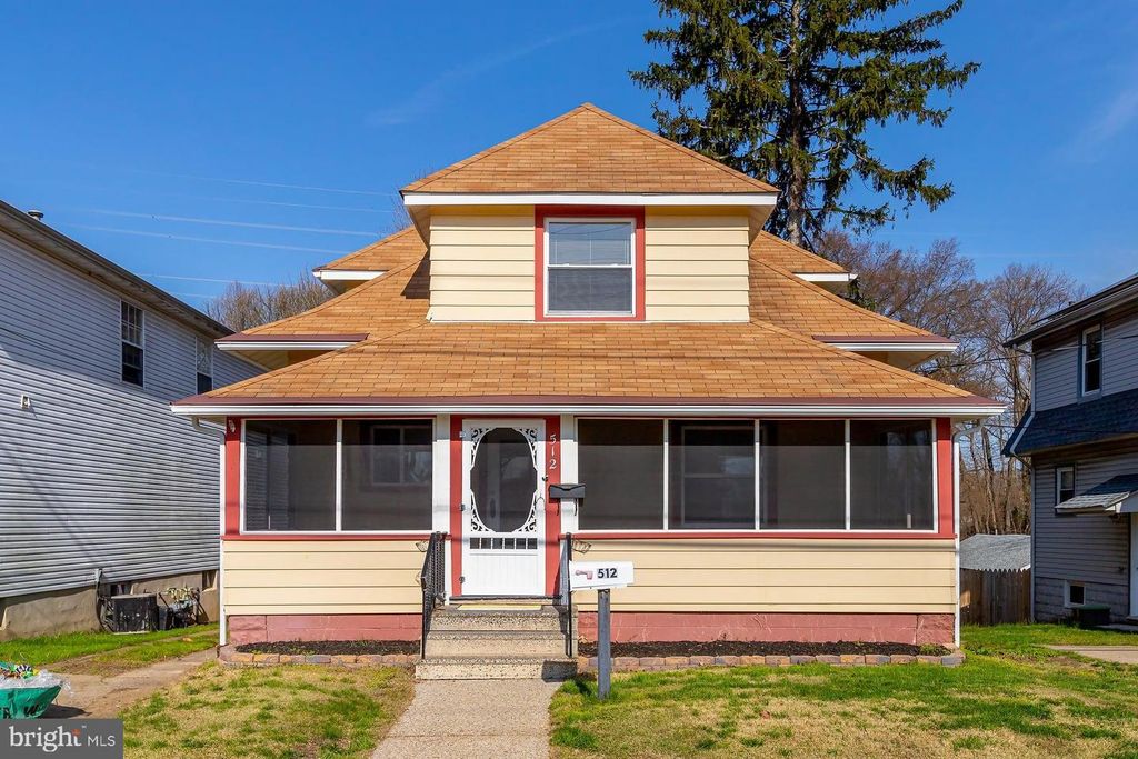 512 BROADWAY, Westville, NJ 08093