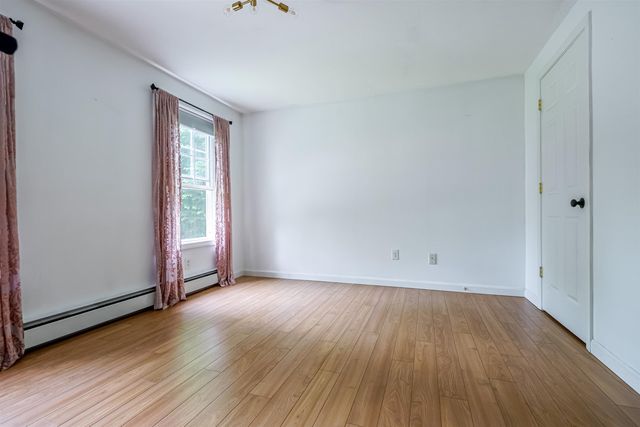16 Lincoln Lane, Barnstead, NH 03225