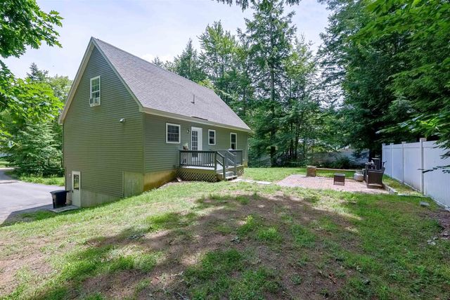 16 Lincoln Lane, Barnstead, NH 03225