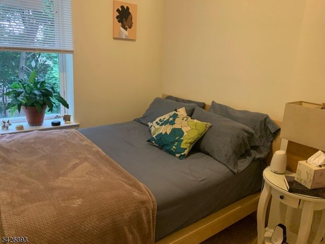 129 S 10Th St, Newark City, NJ 07107