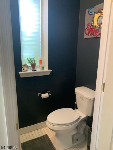 129 S 10Th St, Newark City, NJ 07107