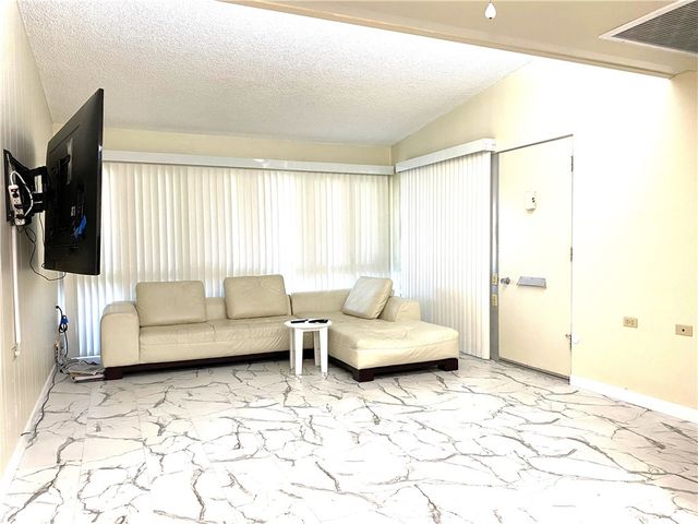 13370 St. Andrews Dr., M12-69D, Seal Beach, CA 90740