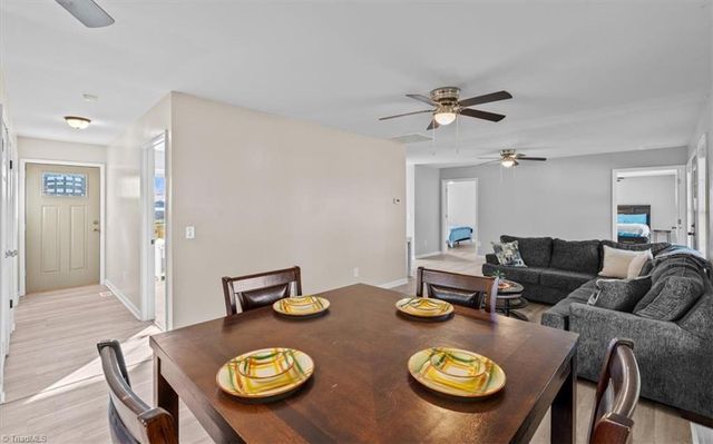 7489 Riverside Road, Seagrove, NC 27341