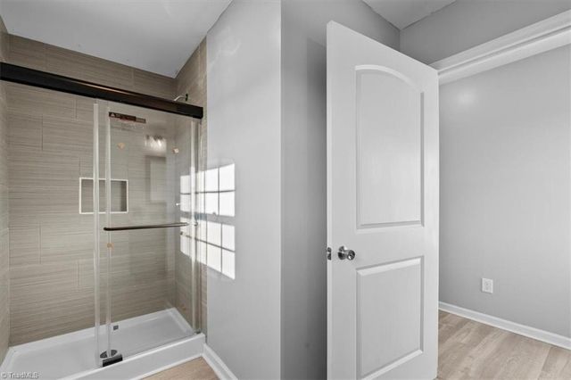 7489 Riverside Road, Seagrove, NC 27341