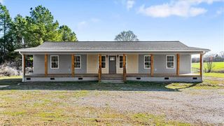 7489 Riverside Road, Seagrove, NC 27341