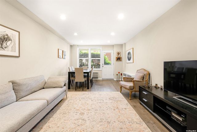 67-50 Thornton Place 1M, Forest Hills, NY 11375