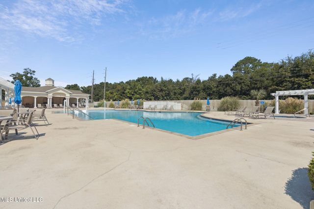 2252 Beach Drive, 1206, Gulfport, MS 39507