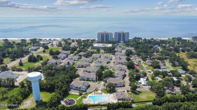 2252 Beach Drive, 1206, Gulfport, MS 39507