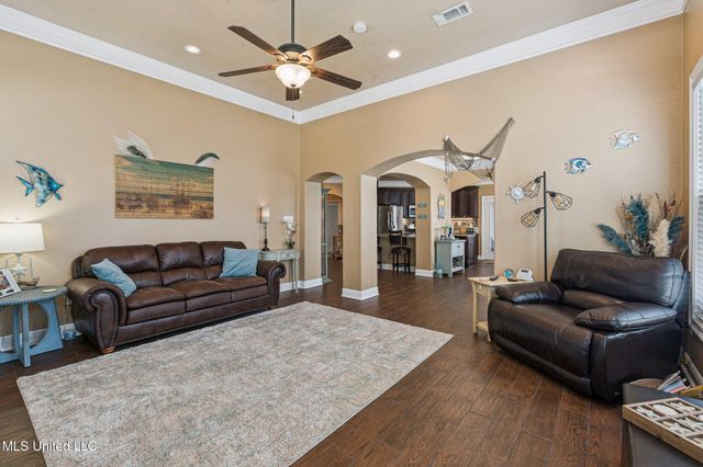2252 Beach Drive, 1206, Gulfport, MS 39507
