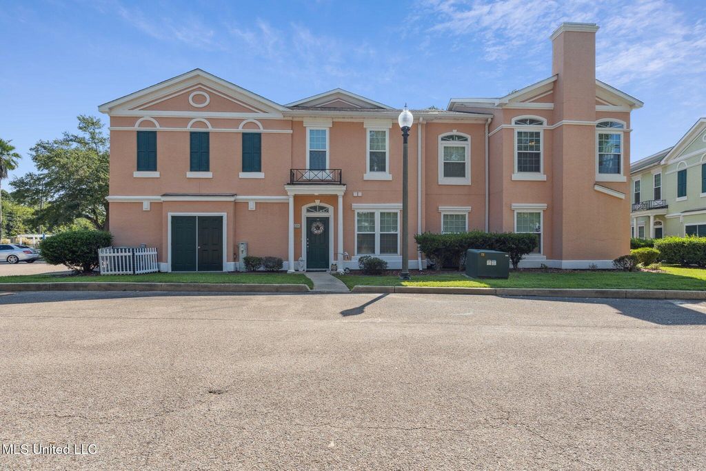 2252 Beach Drive, 1206, Gulfport, MS 39507