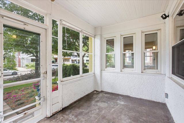 1527 W JUNEWAY Terrace, Chicago, IL 60626