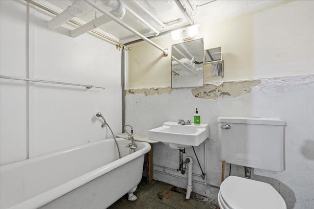 1527 W JUNEWAY Terrace, Chicago, IL 60626