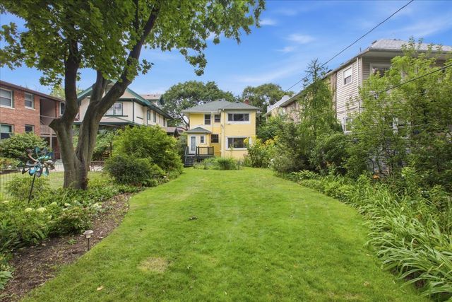 1527 W JUNEWAY Terrace, Chicago, IL 60626