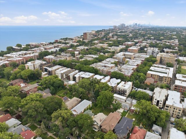 1527 W JUNEWAY Terrace, Chicago, IL 60626