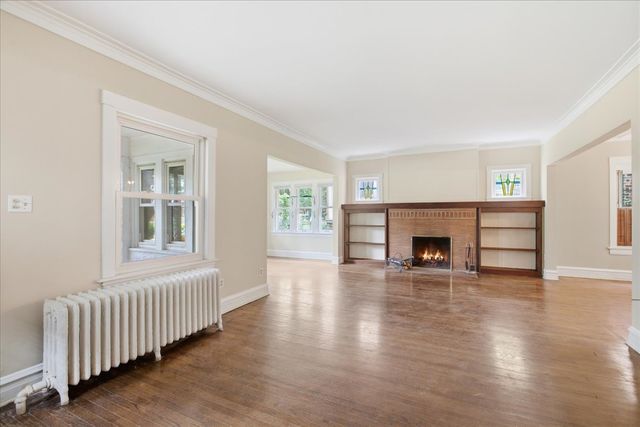 1527 W JUNEWAY Terrace, Chicago, IL 60626