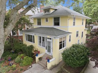 1527 W JUNEWAY Terrace, Chicago, IL 60626