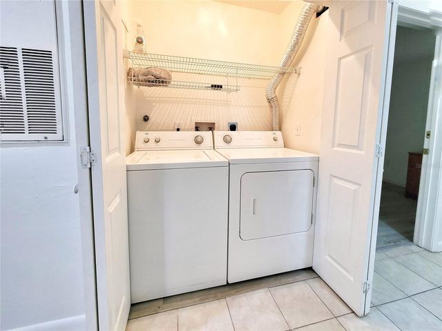 3800 SW 20TH AVENUE 101, Gainesville, FL 32607