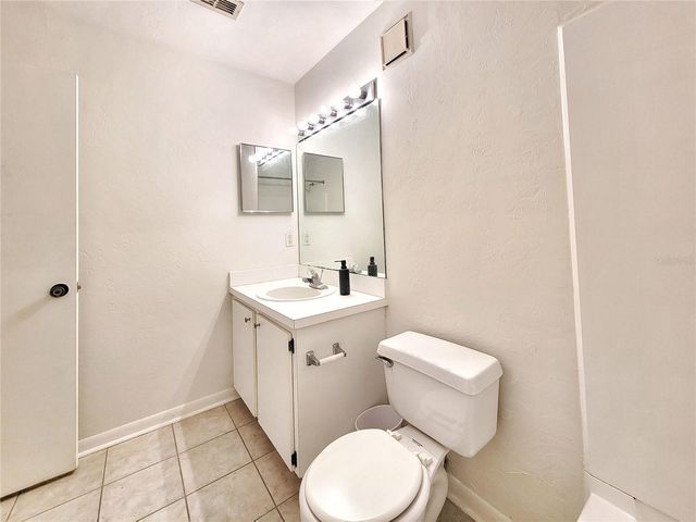 3800 SW 20TH AVENUE 101, Gainesville, FL 32607