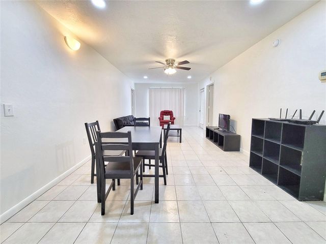 3800 SW 20TH AVENUE 101, Gainesville, FL 32607