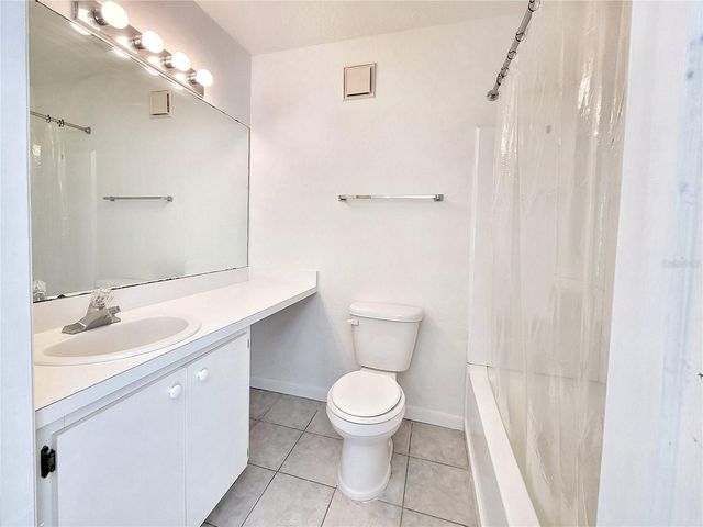 3800 SW 20TH AVENUE 101, Gainesville, FL 32607