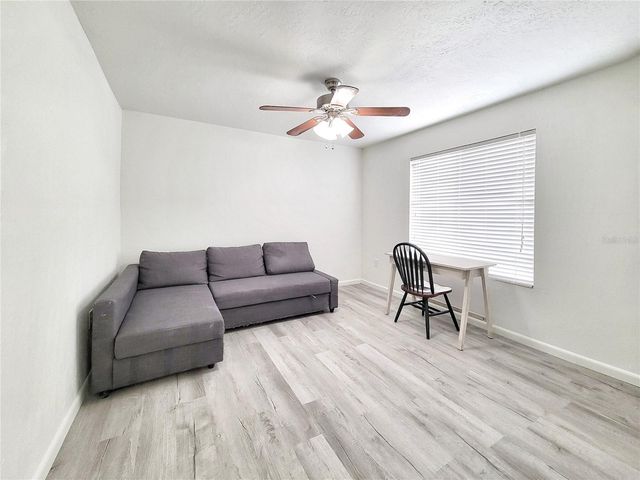 3800 SW 20TH AVENUE 101, Gainesville, FL 32607