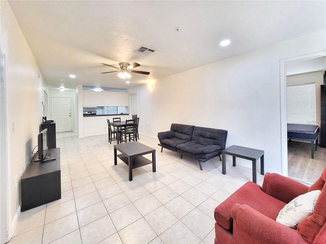 3800 SW 20TH AVENUE 101, Gainesville, FL 32607