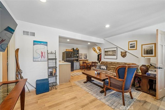 771 Silver Tip Drive, Big Bear Lake, CA 92315