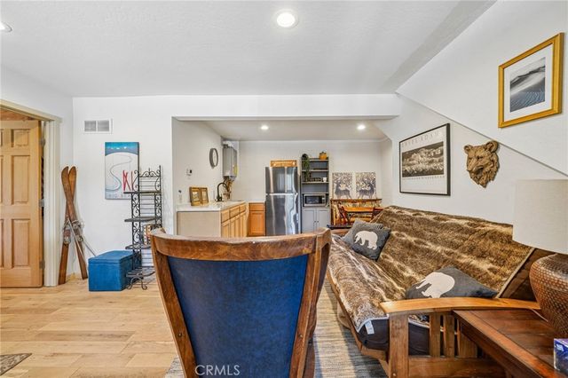 771 Silver Tip Drive, Big Bear Lake, CA 92315