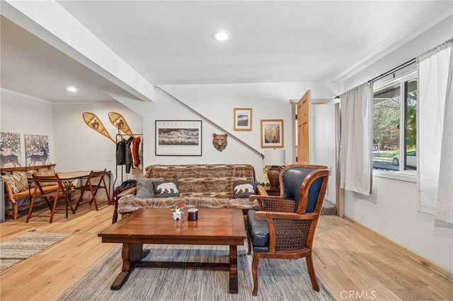 771 Silver Tip Drive, Big Bear Lake, CA 92315