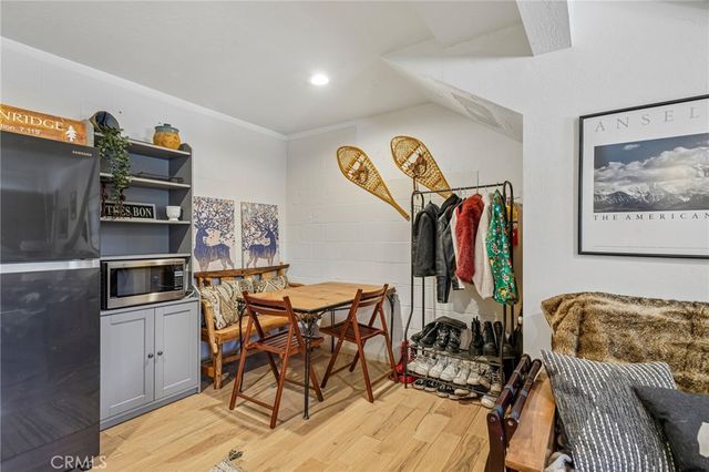 771 Silver Tip Drive, Big Bear Lake, CA 92315