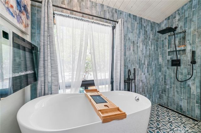 771 Silver Tip Drive, Big Bear Lake, CA 92315