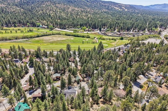 771 Silver Tip Drive, Big Bear Lake, CA 92315