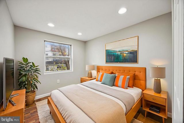 3847 MELON ST, Philadelphia, PA 19104