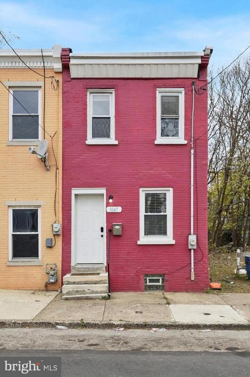 3847 MELON ST, Philadelphia, PA 19104
