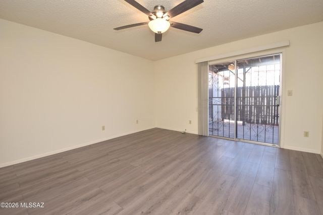 893 S Pantano Parkway, Tucson, AZ 85710