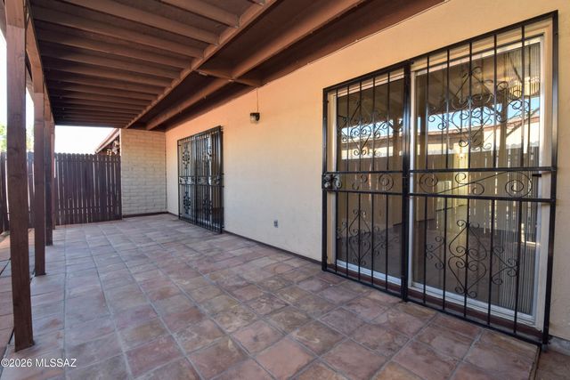 893 S Pantano Parkway, Tucson, AZ 85710