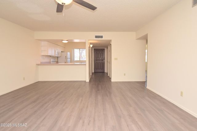 893 S Pantano Parkway, Tucson, AZ 85710