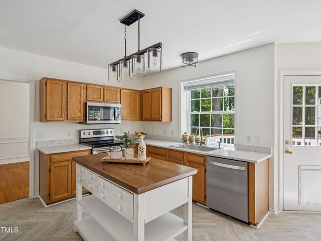 104 Pellinore Court, Cary, NC 27513