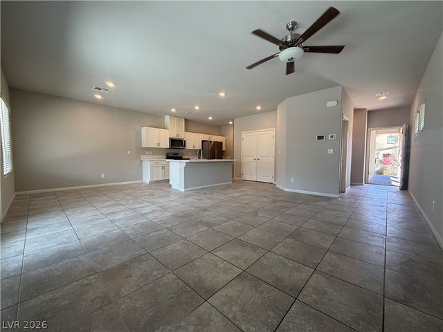 7857 Morganite Avenue, Las Vegas, NV 89113