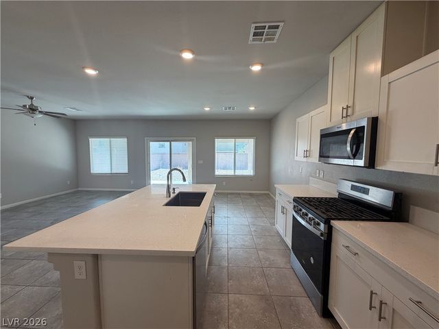 7857 Morganite Avenue, Las Vegas, NV 89113