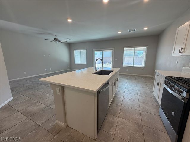 7857 Morganite Avenue, Las Vegas, NV 89113