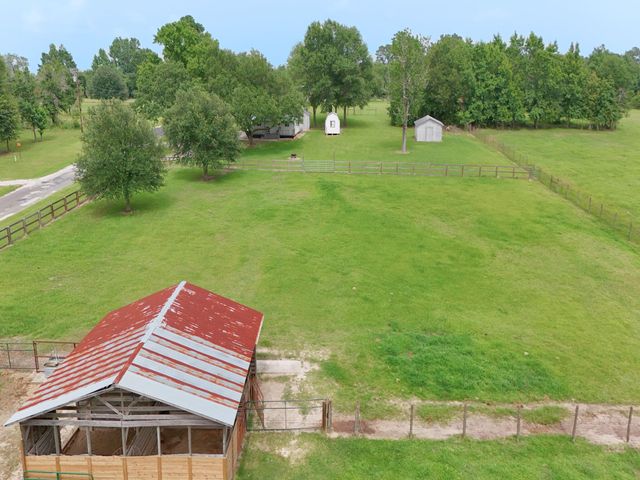 409 Moffett Springs Road, Huntsville, TX 77320